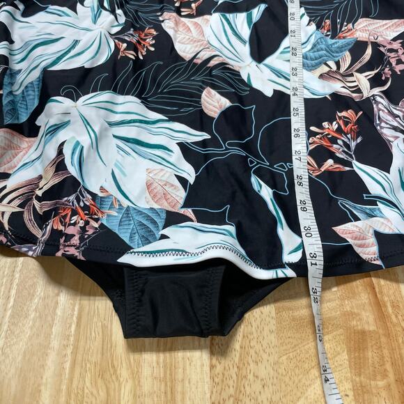 Raisins Curve NWT Plus Size Monteluz Lucia Swim Dress Size 24W Wireless Bra Top - Picture 11 of 11